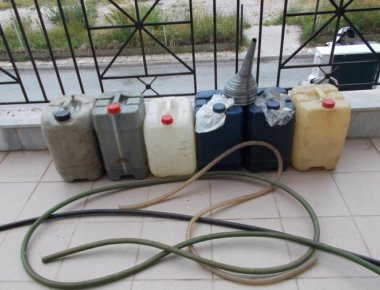 Έλληνας «κυνηγός» καυσίμων: Έκλεβε από τα τρένα εδώ και έξι μήνες